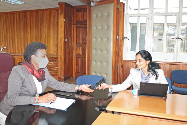 DEAN HOSTS PROF. ACHUTHAN FROM AMRITA UNIVERSITY