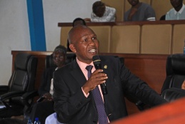 Mr. Johnson Ireri, Dean of Students & Career Services University of Nairobi, addressing students at the Faculty of Health Sciences Mental Health & Wellness Open Day