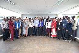 A group photo of students and speakers at the 16th AMSUN International, Research and Scientific Conference.